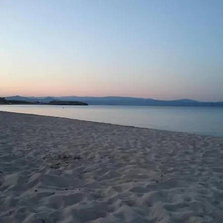 Holiday home Feggaropetra By The Sea Ormos Panagias