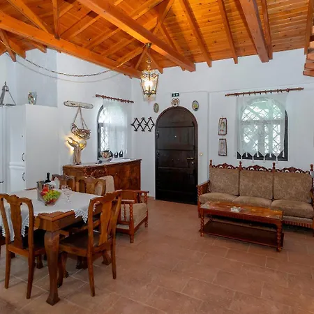 Feggaropetra By The Sea Casa vacanze *