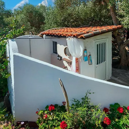 Casa vacanze Feggaropetra By The Sea Ormos Panagias