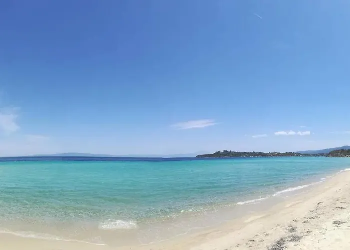 Feggaropetra By The Sea