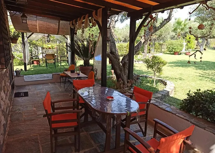 Feggaropetra By The Sea 奥马斯帕纳吉亚斯