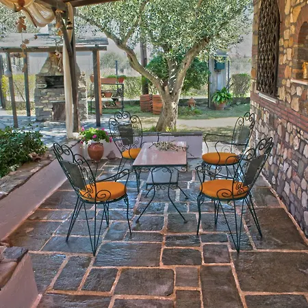 Feggaropetra By The Sea بيت للعطل *